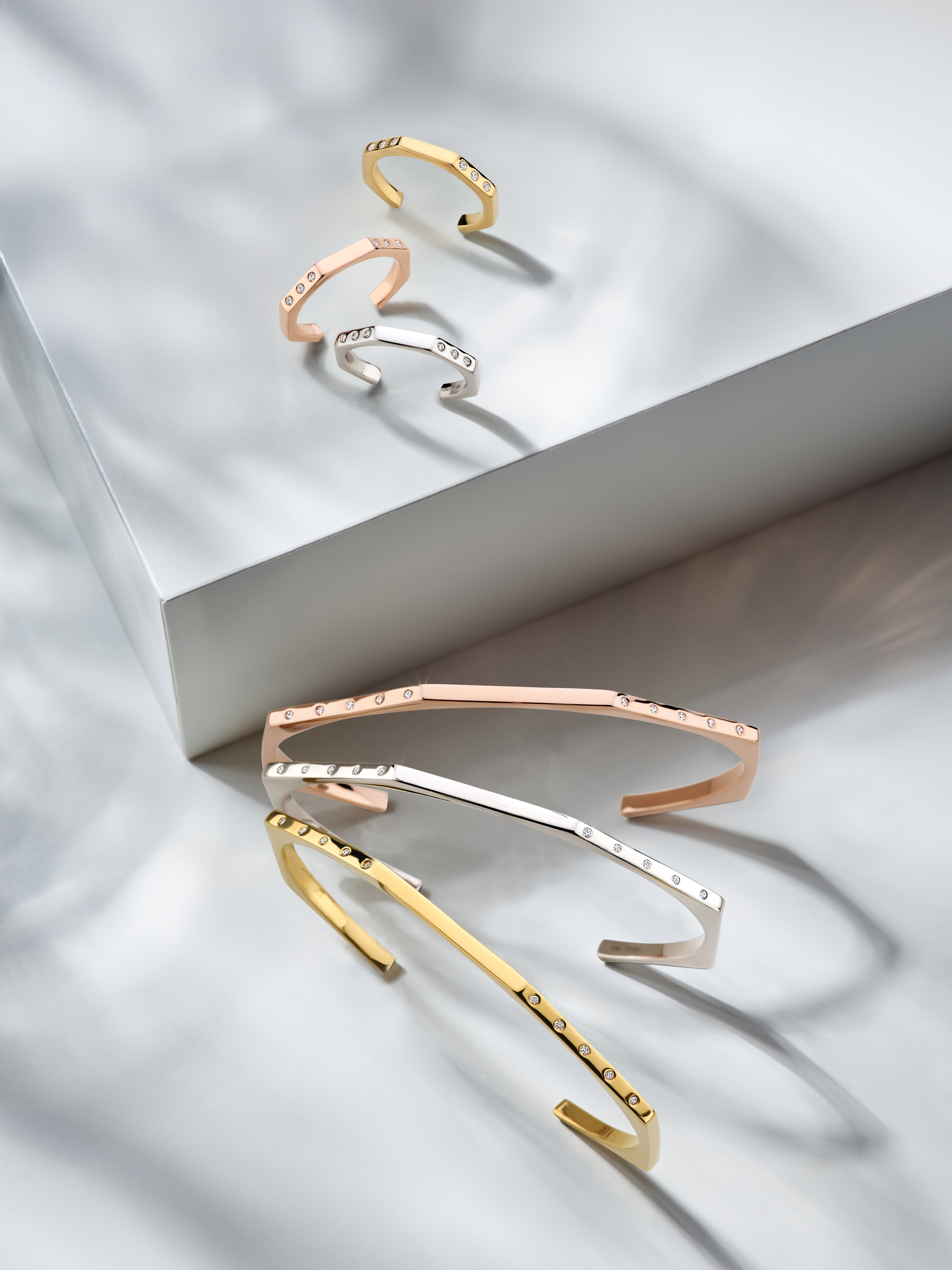 Alessia collection: ring, bracelets, and necklace