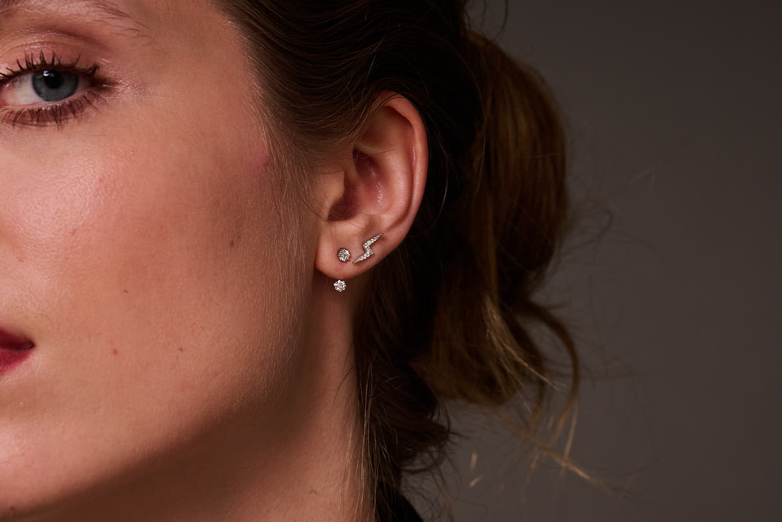 Birthday Jewellery Gifts for Her: How to Choose Earrings She Will Actually Wear