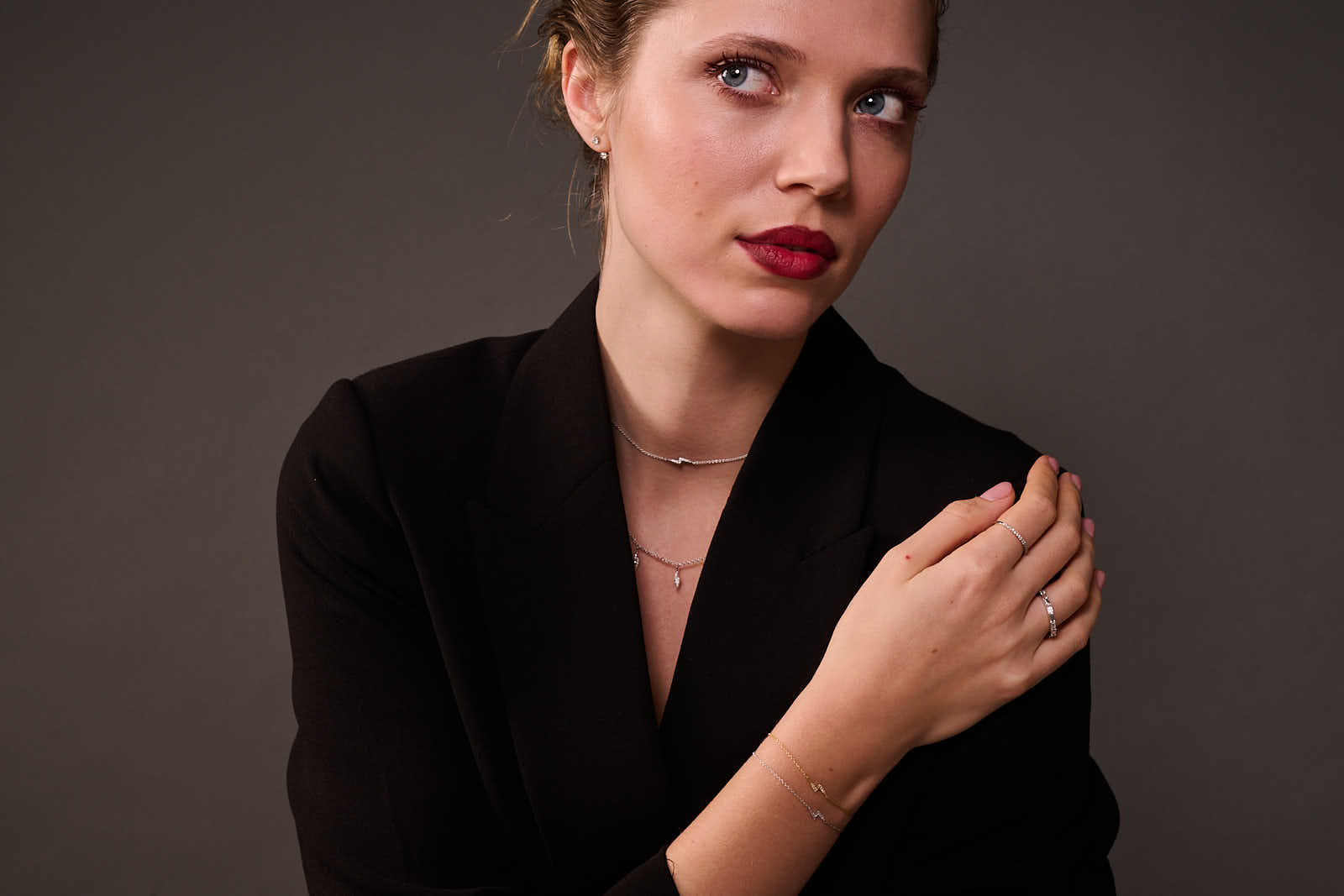 Bridesmaid Jewellery Gifts: Earrings Your Bridal Party Can Wear on the Wedding Day and After