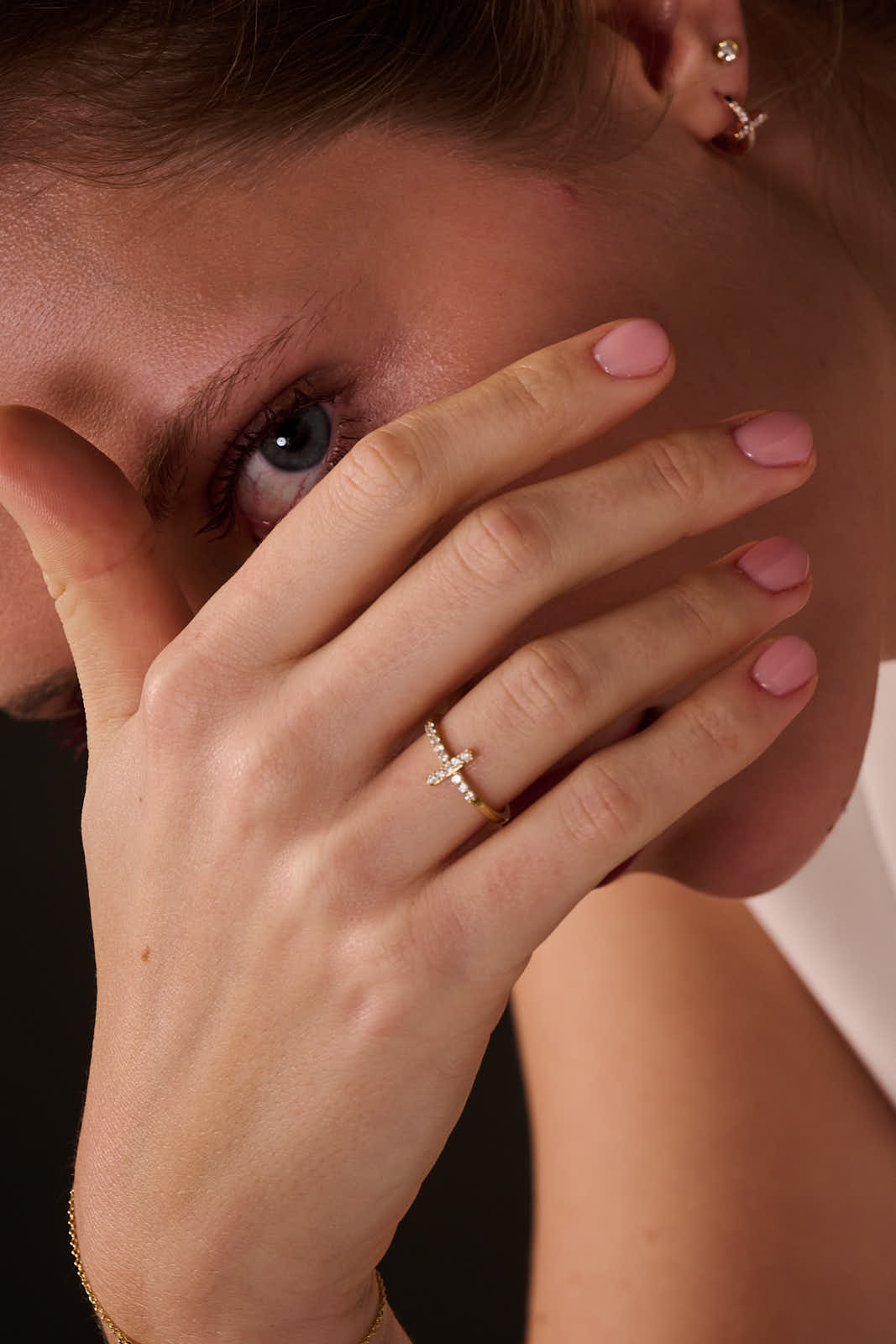 Maid of Honour Jewellery Gifts: Meaningful Earrings for the Wedding Day and After